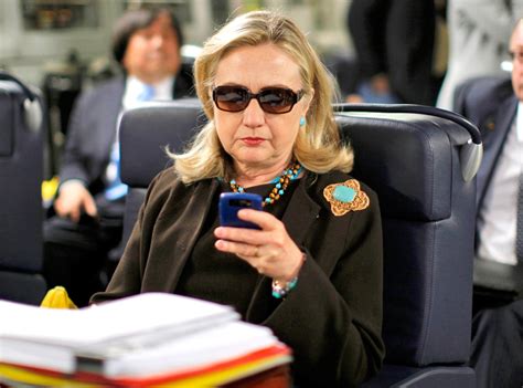 hillary clinton sunglasses